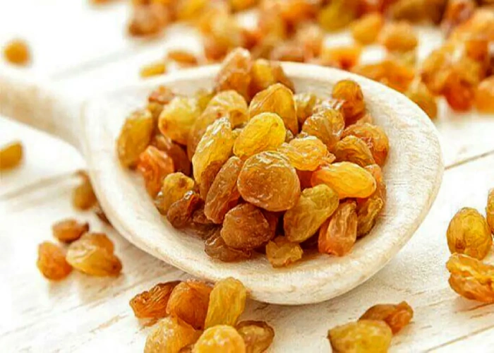 Изюм в блюде