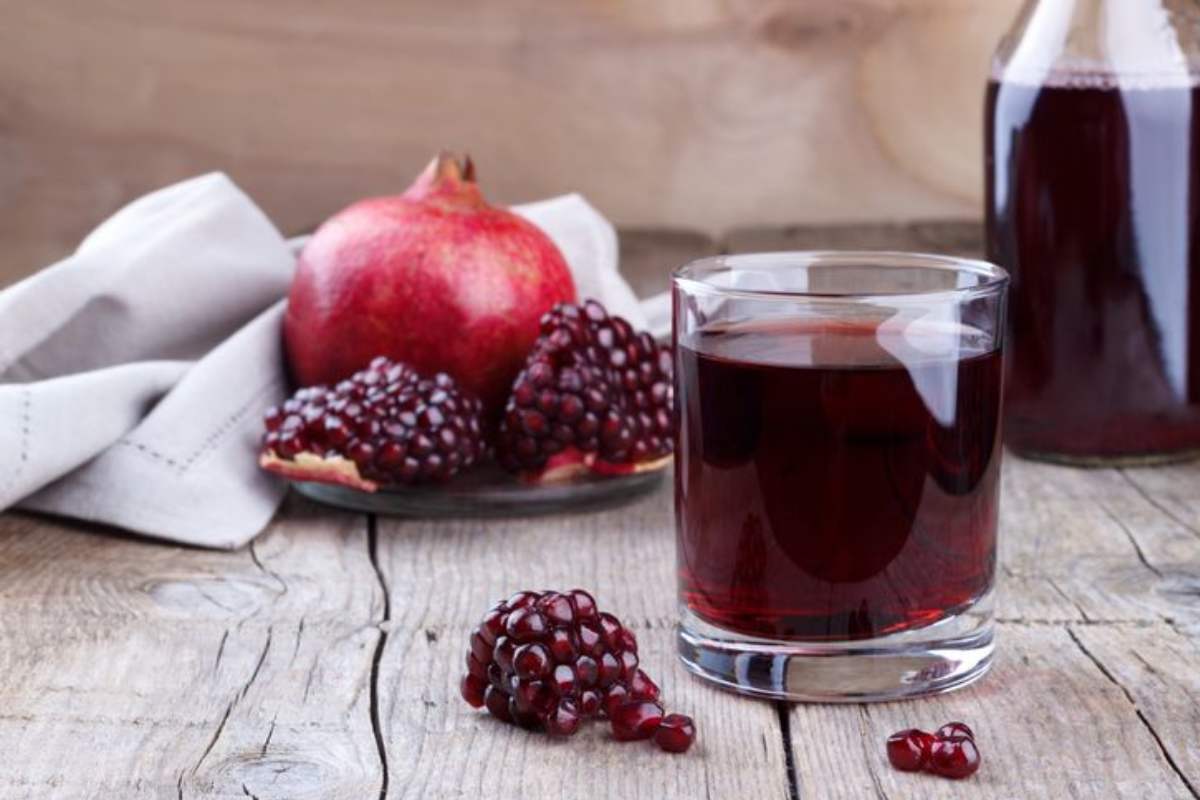How to make pomegranate juice concentrate