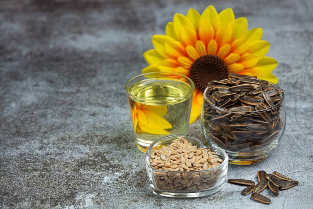 How To Eat Sunflower Seeds A Comprehensive Guide kouroshfoods