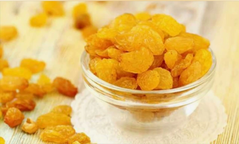 golden raisins benefits for skin