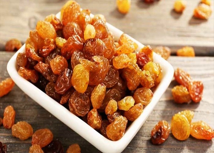 The Wonders of Raisins for Skin Whitening