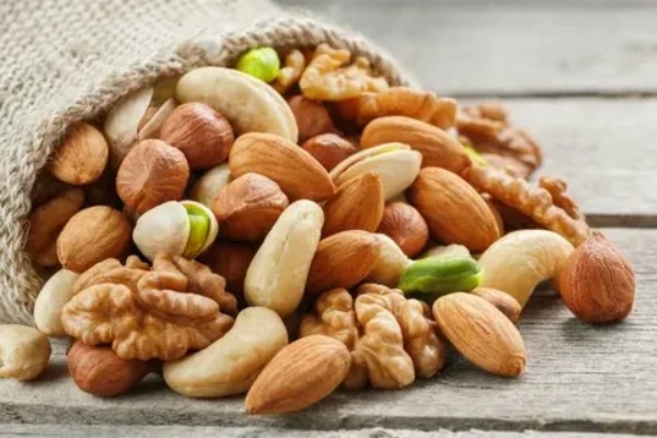 Iron-Rich Nuts