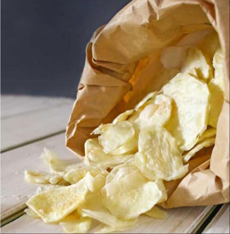 what happens if you eat expired potato chips