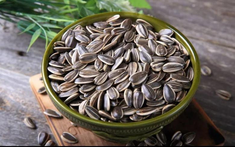 how long are sunflower seeds good for after expiration