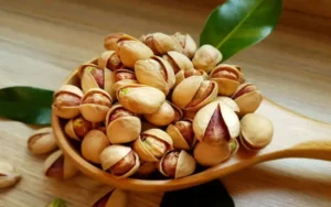 lutein and zeaxanthin in pistachios