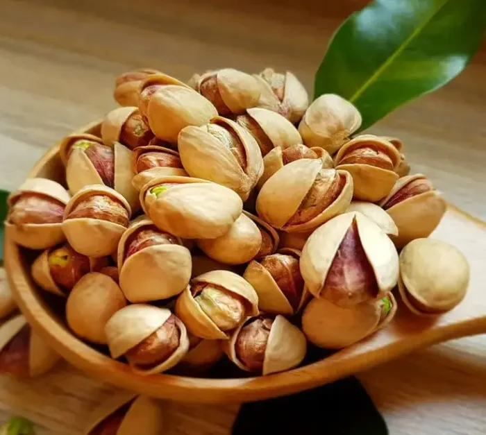 lutein and zeaxanthin in pistachios